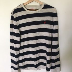 Long sleeve navy/cream stripped shirt